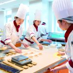 大手・個人店で二極化する飲食業界「好き」を仕事にした先の未来とは？