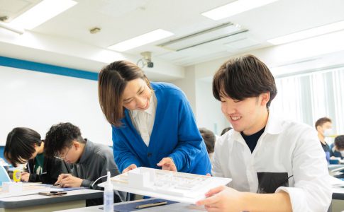 企業連携による実習でスキルとマインドを修得し業界を支える設計・施工職を目指そう！