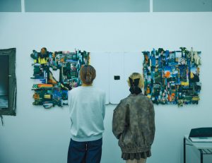 卒業生作品展の様子